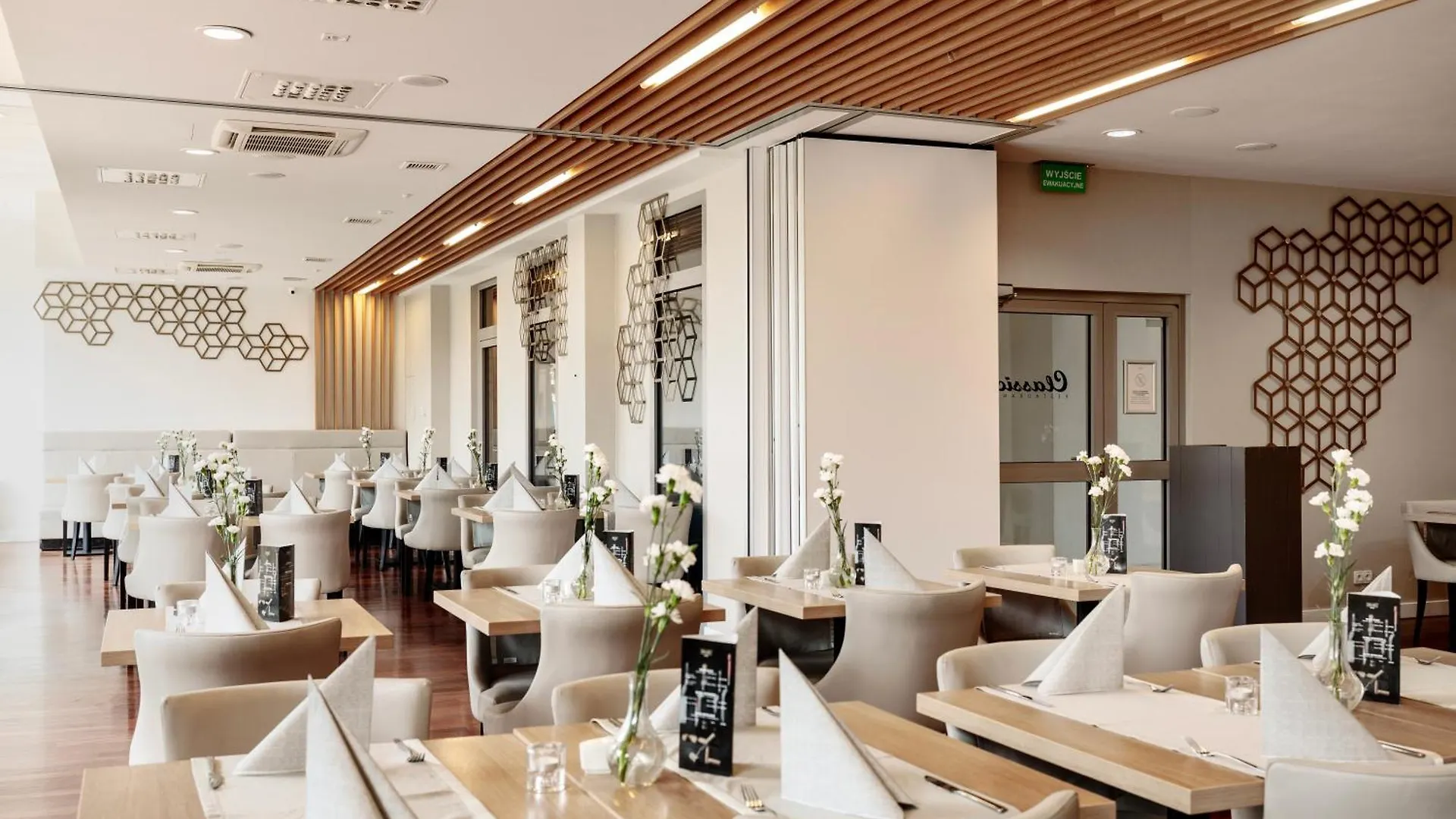 Diune Resort By Zdrojowa كولوبرزيغ بولندا